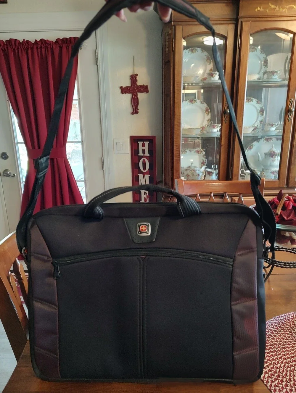 SwissGear Black and Brown Laptop Briefcase with Shoulder Strap